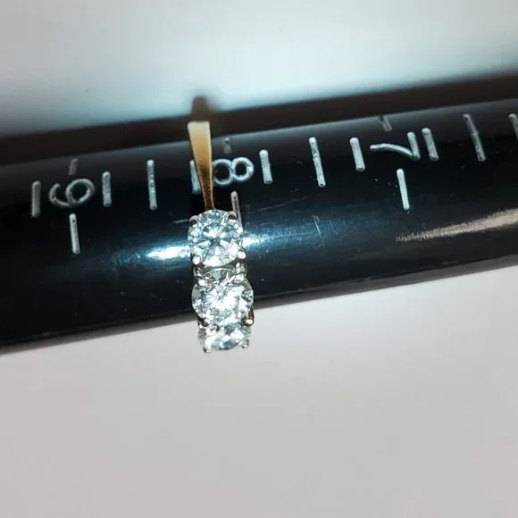 18K white gold women’s diamond ring - Picture 9 of 10